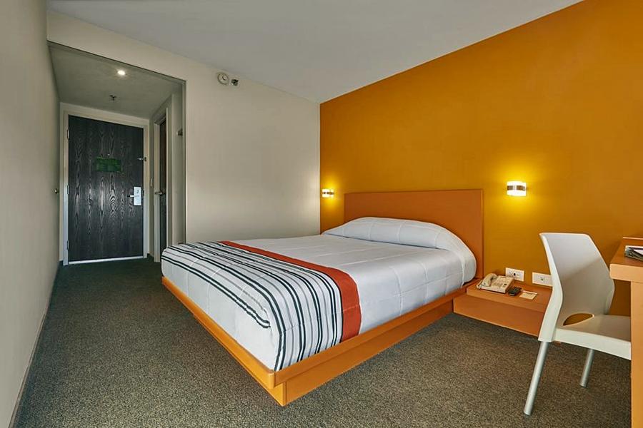 City Express Junior By Marriott Leon Centro De Convenciones Eksteriør billede