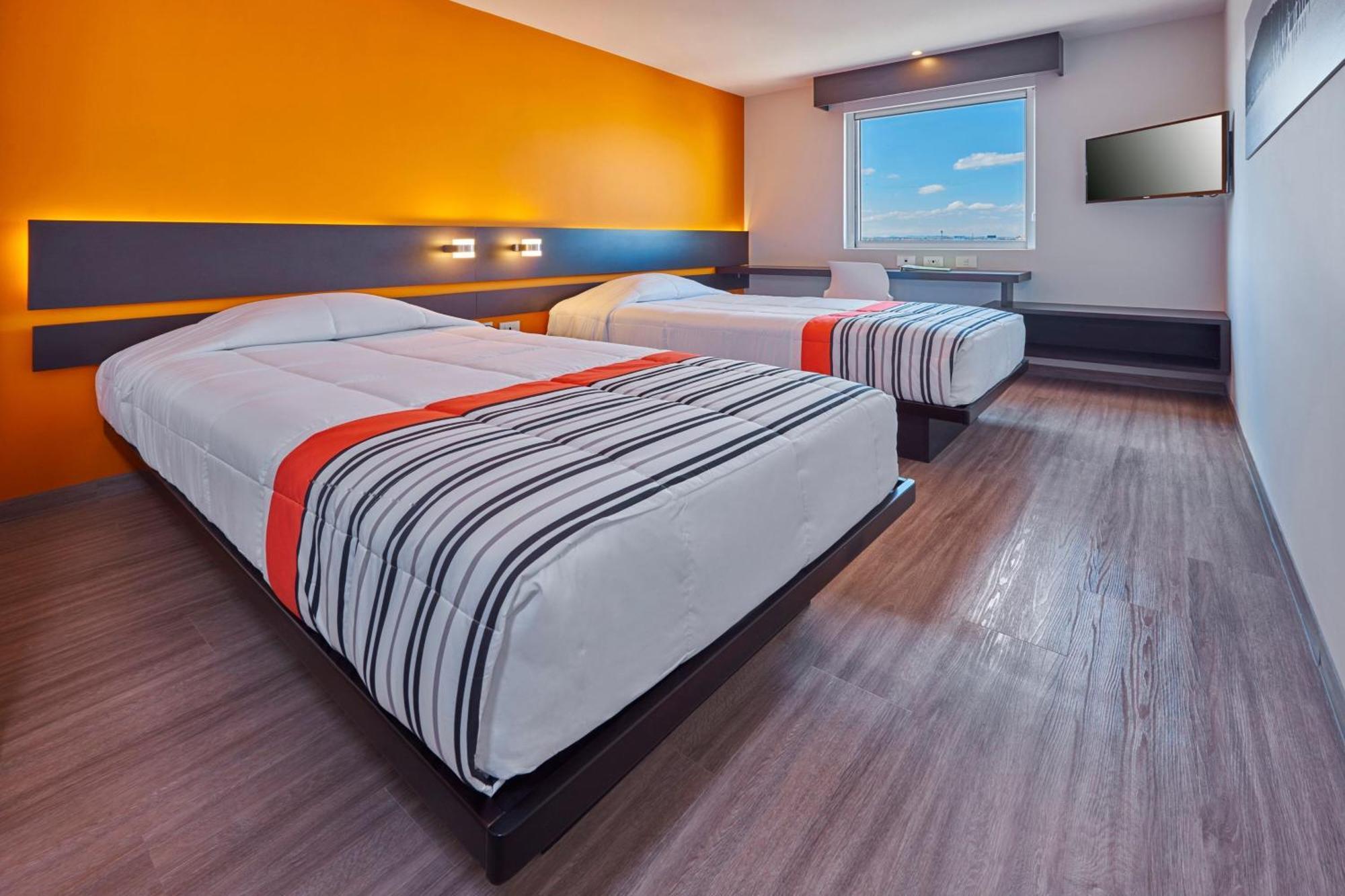 City Express Junior By Marriott Leon Centro De Convenciones Eksteriør billede