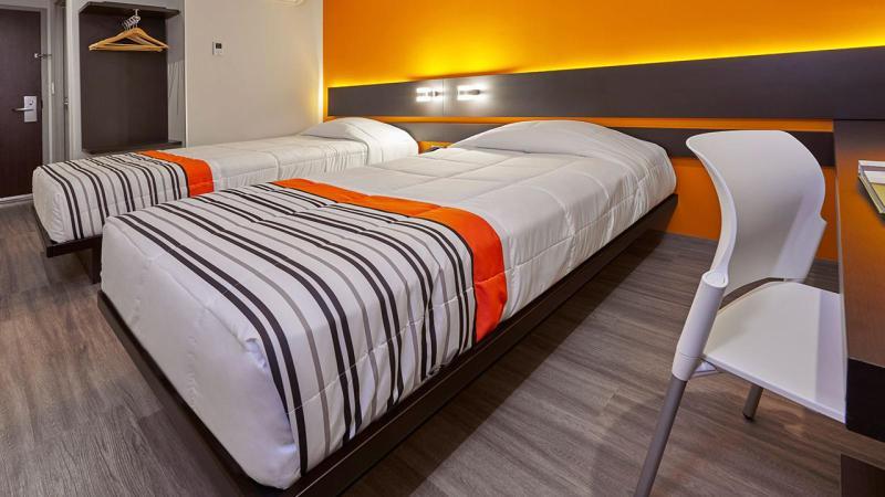 City Express Junior By Marriott Leon Centro De Convenciones Eksteriør billede